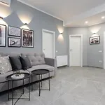Gorgeous Apartament With View In Piata Universitatii